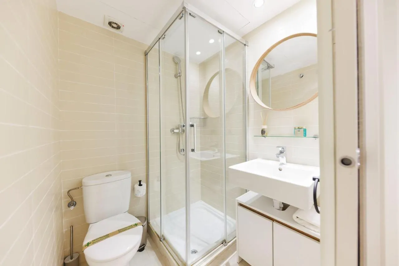 Bravissimo Placa Catalunya, 2-Bedroom Apartment With Terrace Girona